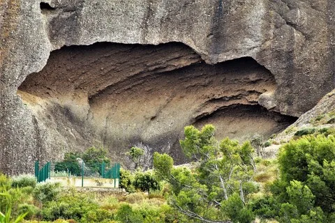 nature var